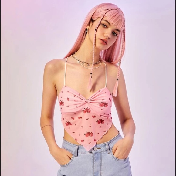 Tops - Ditsy floral halter top